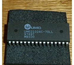 UM 621024 C - 70LL ( = CMOS SRAM 128 k x 8 )